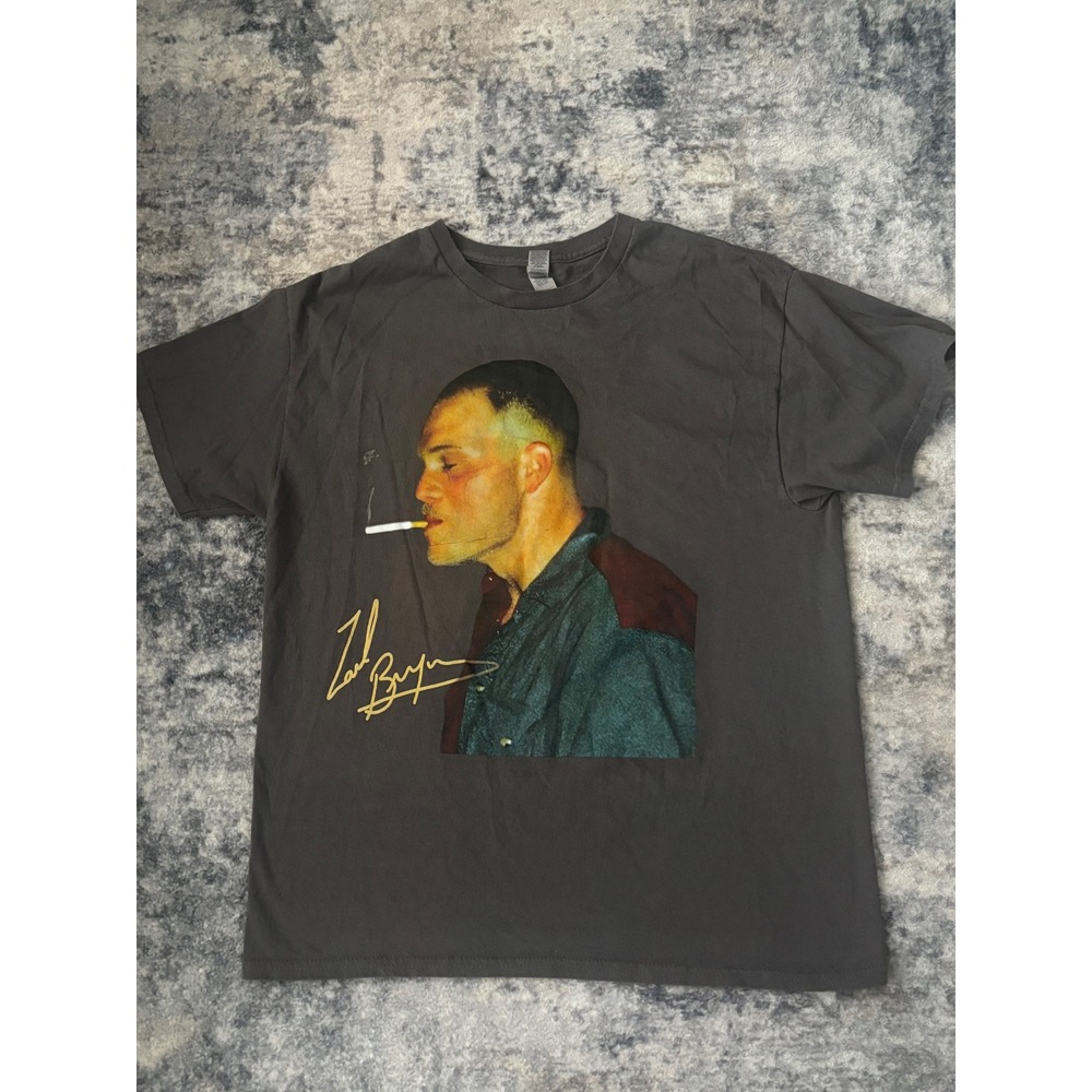 Zach Bryan Heavy Cotton Smoking Man T Shirt‎ Graphic Print Large Cigarette
